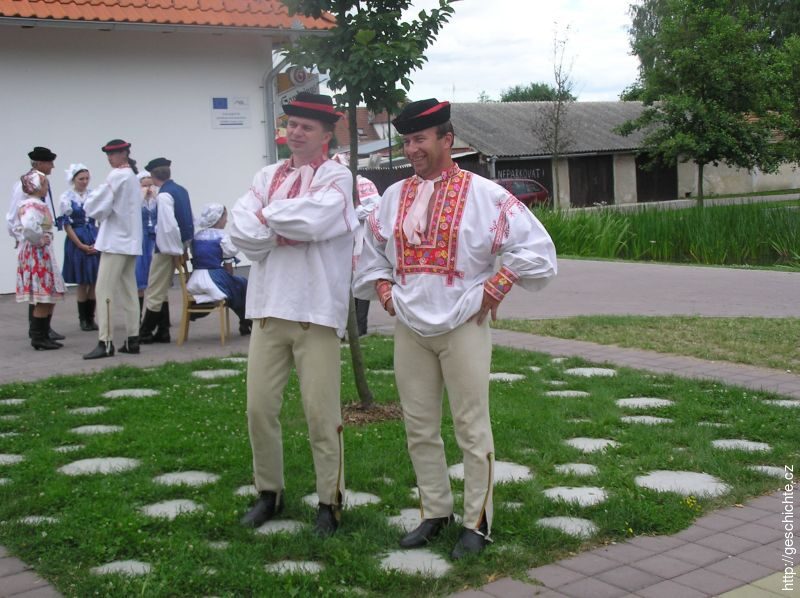 Javor, folklorní soubor