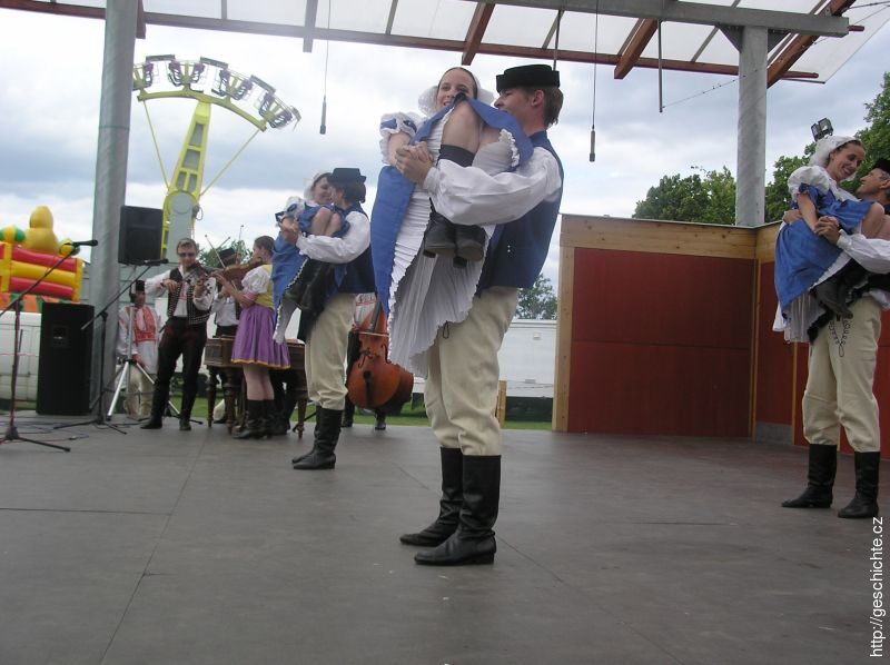 Javor, folklorní soubor