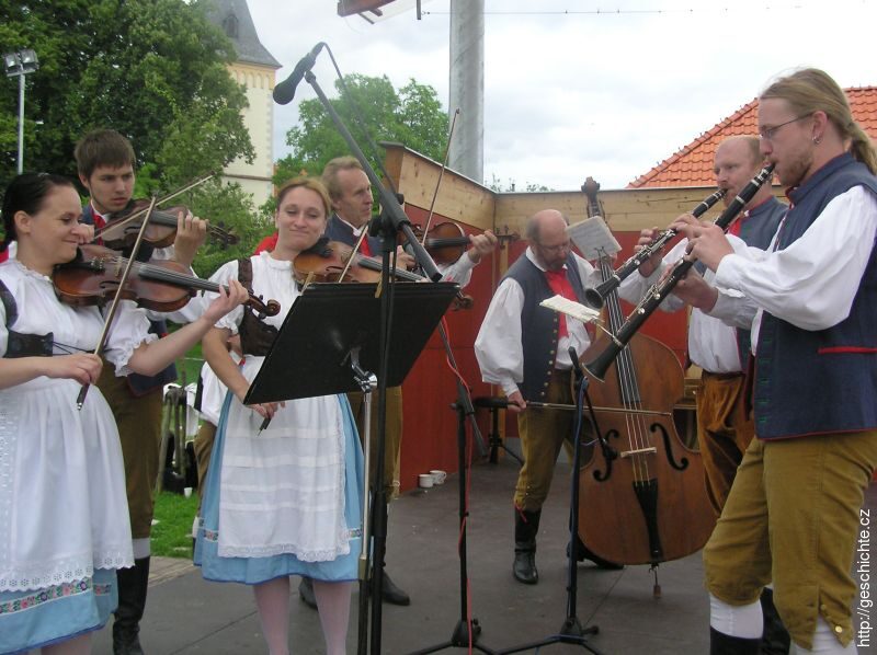 Javor, folklorní soubor